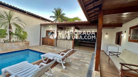 Beautiful house w / pool, AR and barbecue - Praia Grande Ubatuba