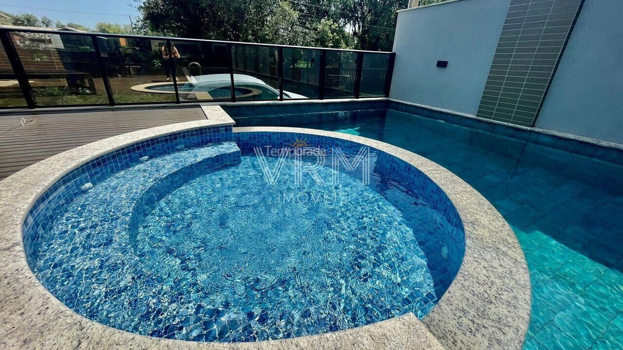 Apartment for vacation rental in Bombinhas (Canto Grande)