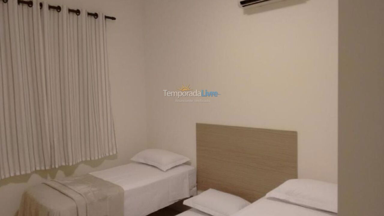 Apartamento para alquiler de vacaciones em Florianópolis (Praia do Santinho)