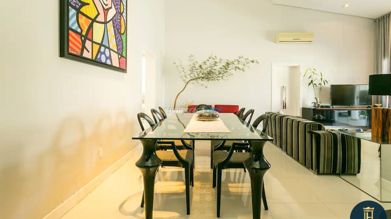 House for vacation rental in Florianopolis (Jurerê Internacional)