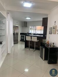 Casa de alto padrão em Jurerê para uma férias incríveis