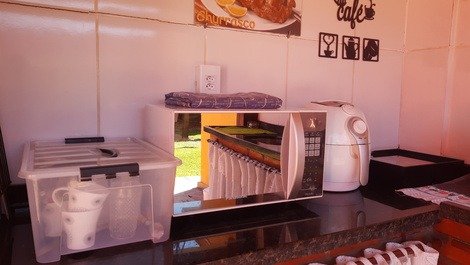 Suíte aconchegante em Iguabinha c/espaço gourmet