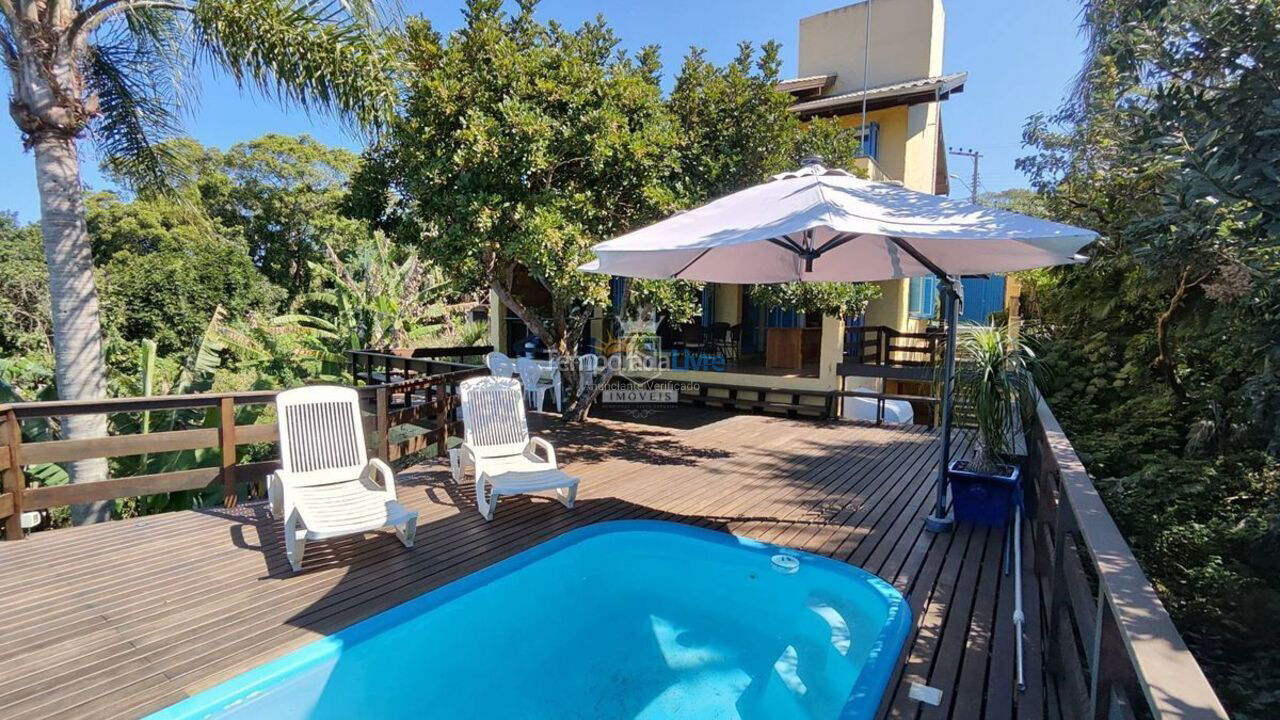 House for vacation rental in Bombinhas (Praia de Bombinhas)