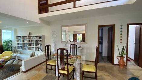 Great house for vacation rental in Jurerê