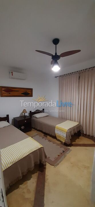 House for vacation rental in Bombinhas (Praia de Bombas)