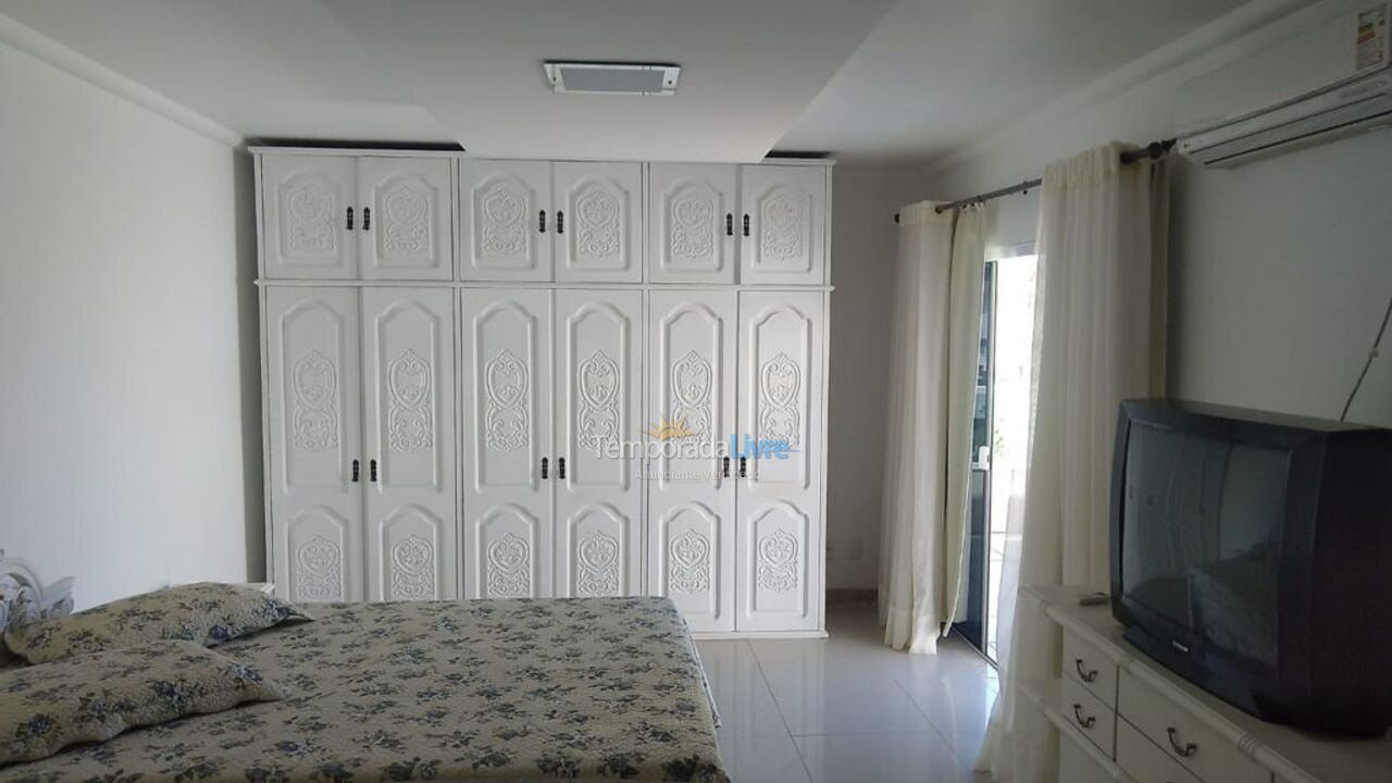 Apartamento para alquiler de vacaciones em Bombinhas (Praia de Bombas)