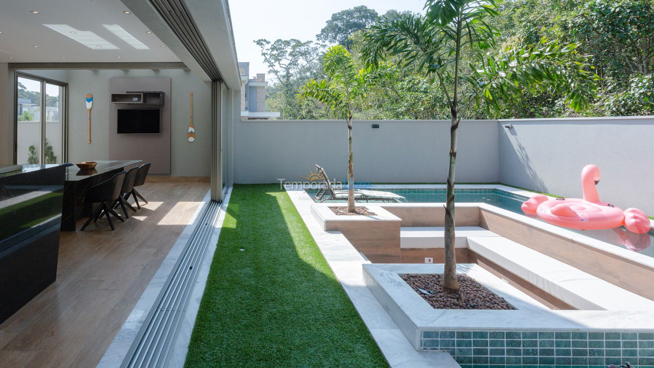 Casa para aluguel de temporada em Bertioga (Riviera de São Lourenço)