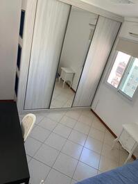 Apartamento de alto estándar Meia Praia - Itapema