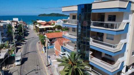 Apartment for rent with 3 suites in Bombinhas