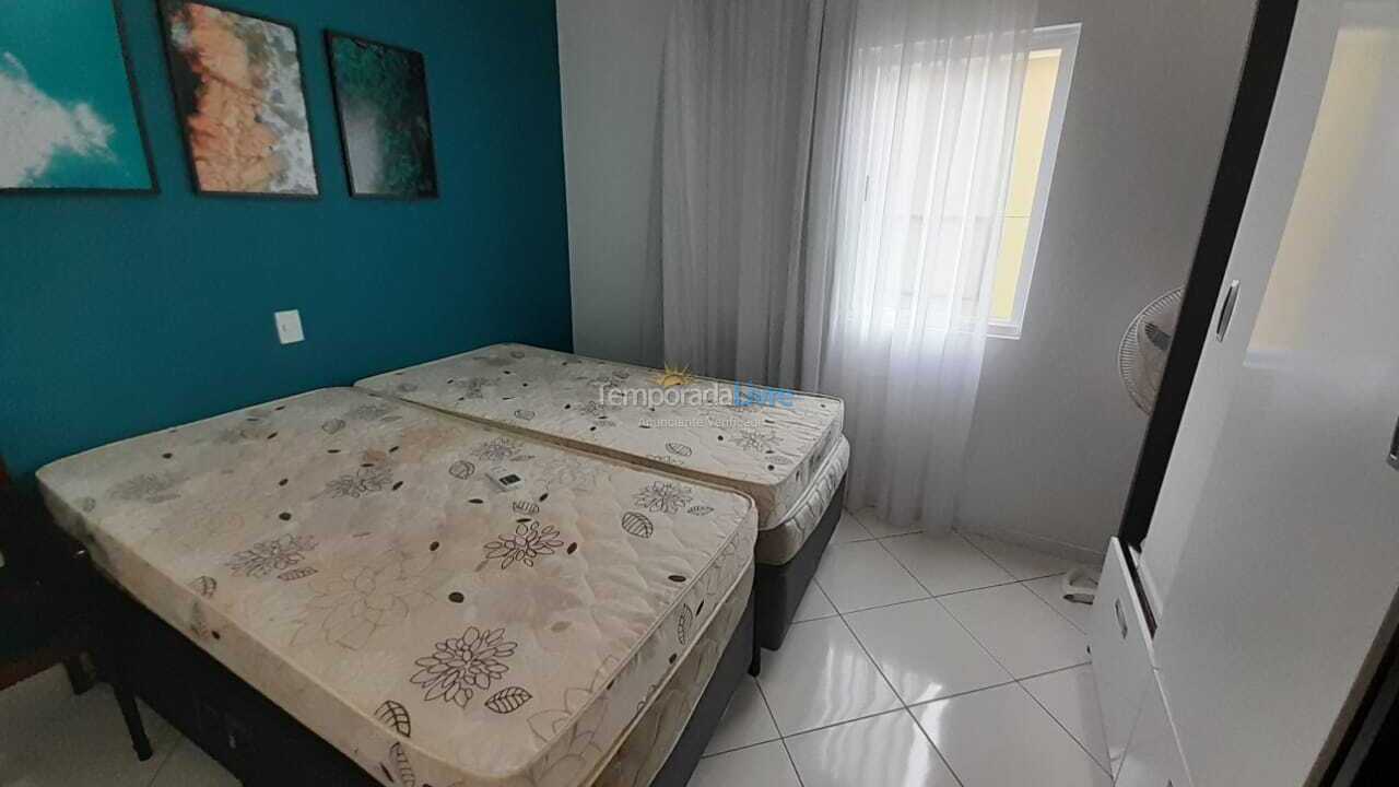 Apartamento para alquiler de vacaciones em Itapema (Meia Praia)