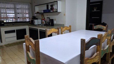 Casa/apto a 200 metros de Prainha - 11 huéspedes - 3 habitaciones - 2 baños - 2 autos
