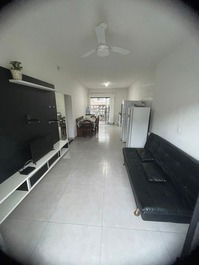 50 mts Prainha- 7 guests- 2 bedrooms- 2 bathrooms- 2 cars