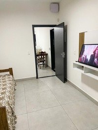 Sala/quarto com tv 
