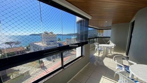 Vacation rental apartment in Bombinhas 3 bedrooms center