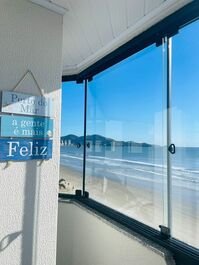 5 habitaciones, primera línea de mar, centro de Meia Praia