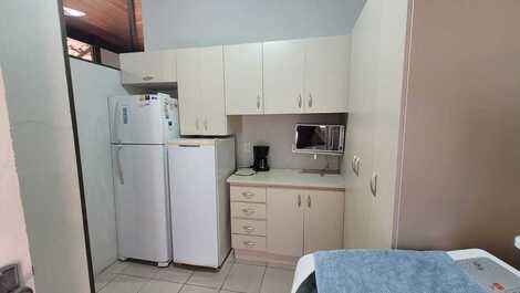 Beautiful single storey house 1 suite plus 2 bedrooms with AC, WI-FI, barbecue