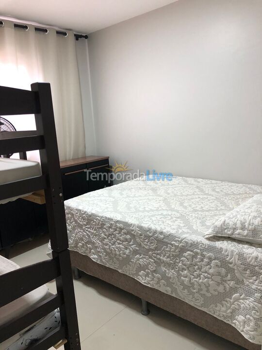 Apartamento para alquiler de vacaciones em Itapema (Meia Praia)