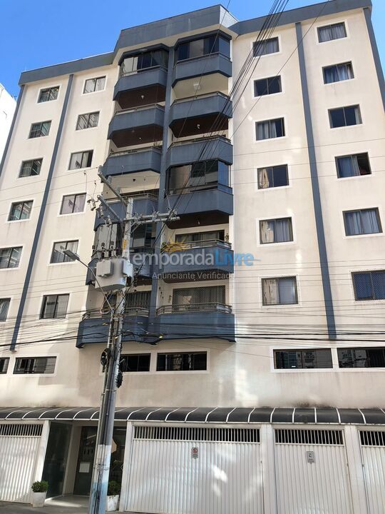 Apartamento para aluguel de temporada em Itapema (Meia Praia)