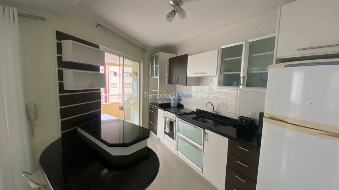Apartment for vacation rental in Itapema (Meia Praia)