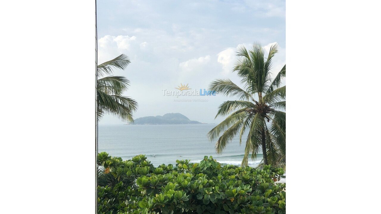 Apartamento para aluguel de temporada em Guarujá (Praia do Tombo)