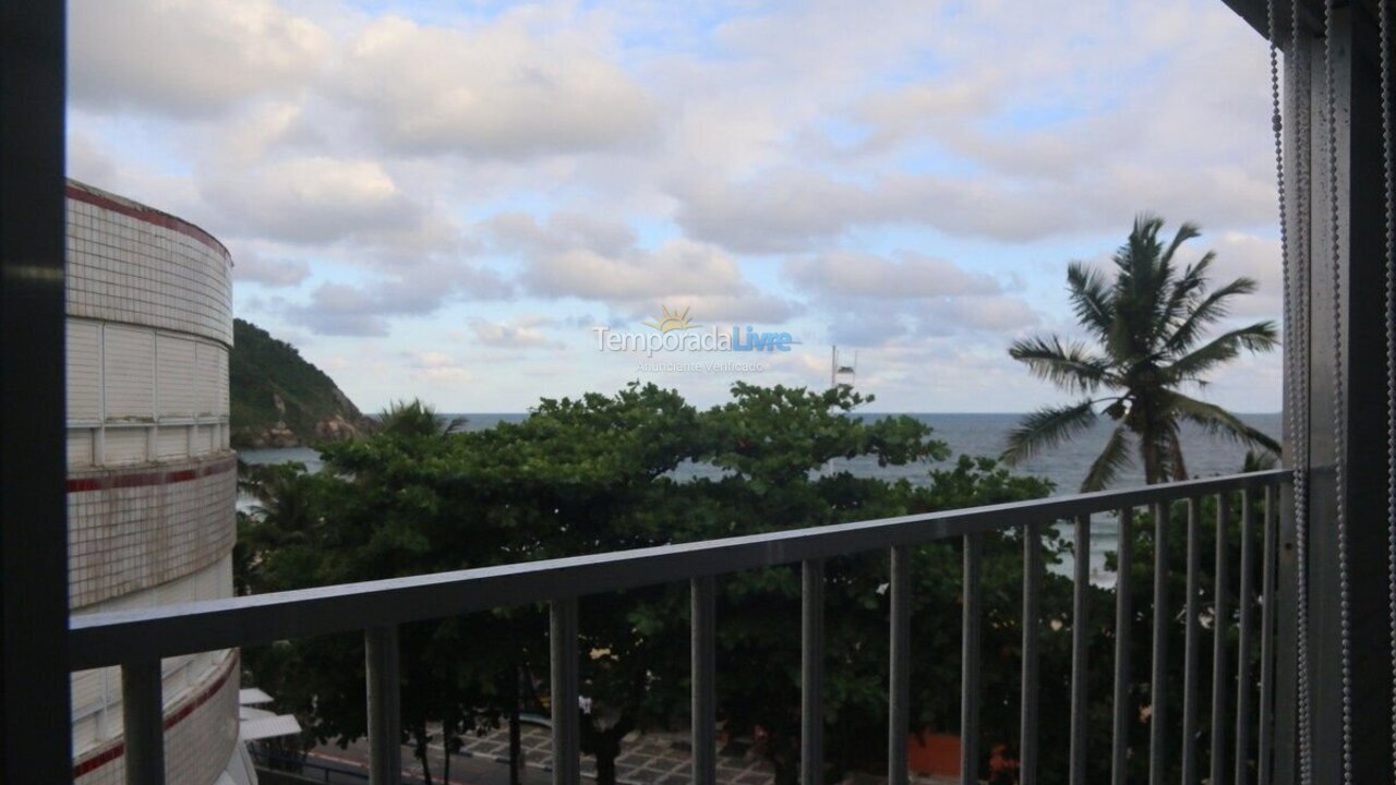 Apartamento para aluguel de temporada em Guarujá (Praia do Tombo)