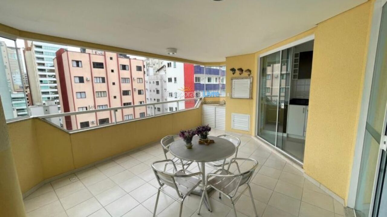 Apartment for vacation rental in Itapema (Meia Praia)