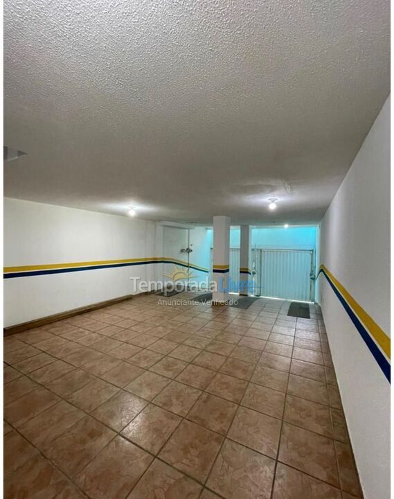 Apartment for vacation rental in Itapema (Meia Praia)