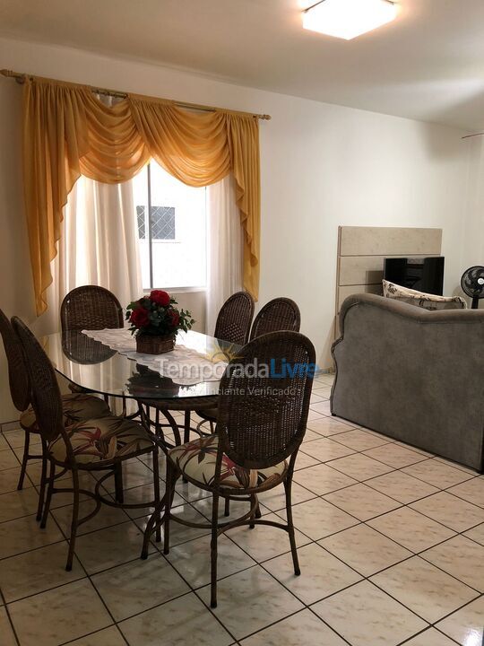 Apartment for vacation rental in Itapema (Meia Praia)