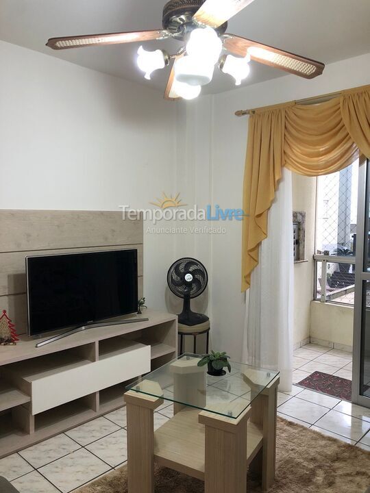 Apartment for vacation rental in Itapema (Meia Praia)