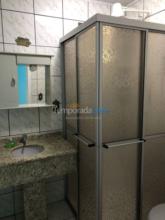 Apartment for vacation rental in Itapema (Meia Praia)