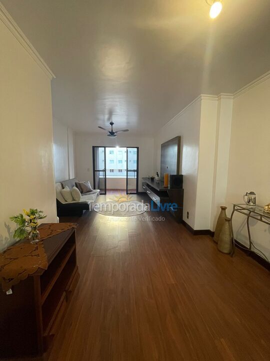 Apartamento para aluguel de temporada em Itapema (Meia Praia)