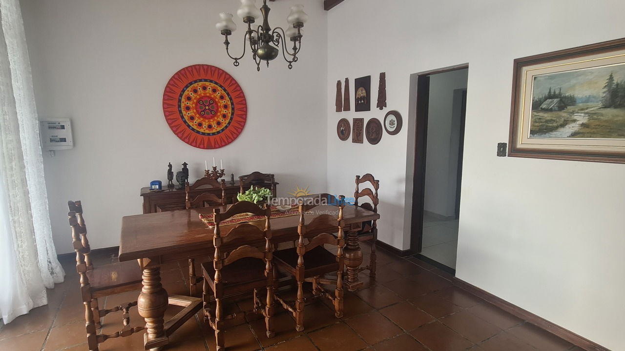 Casa para aluguel de temporada em Casimiro de Abreu (Barra de São João)