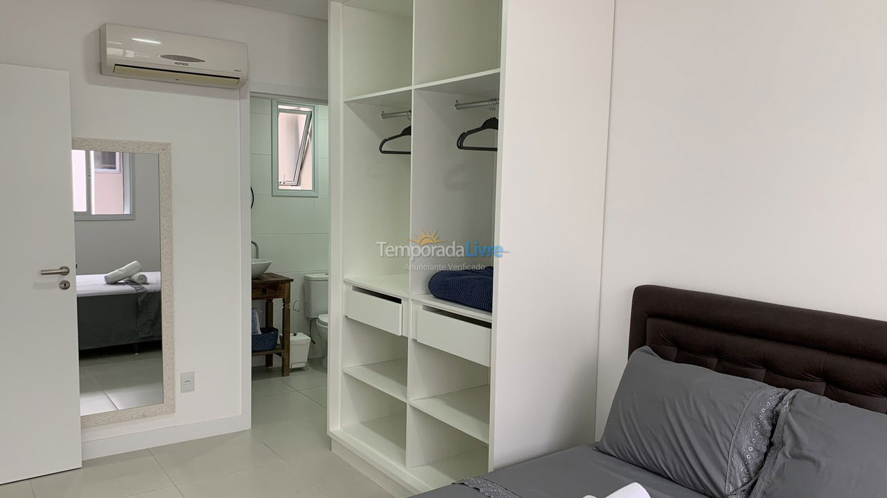 Apartamento para aluguel de temporada em Florianopolis (Praia dos Ingleses)