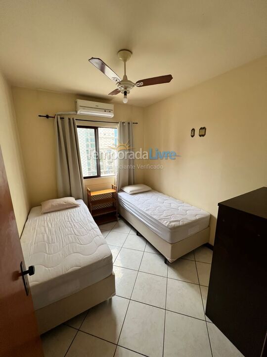 Apartamento para alquiler de vacaciones em Itapema (Meia Praia)