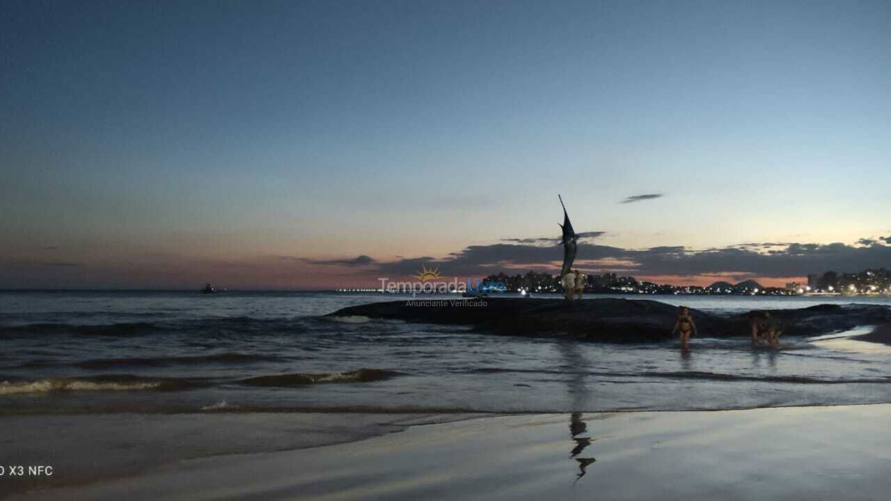 Apartamento para aluguel de temporada em Guarapari (Praia do Morro)