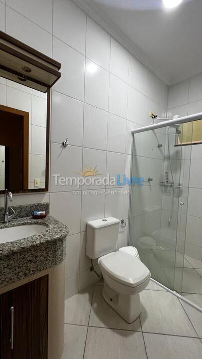 Apartamento para aluguel de temporada em Bombinhas (Praia de Bombas)