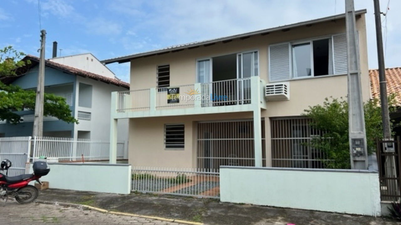 Casa para alquiler de vacaciones em São Francisco do Sul (Prainha)