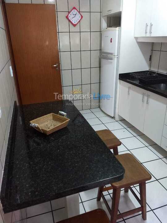 Apartamento para aluguel de temporada em Itapema (Meia Praia)