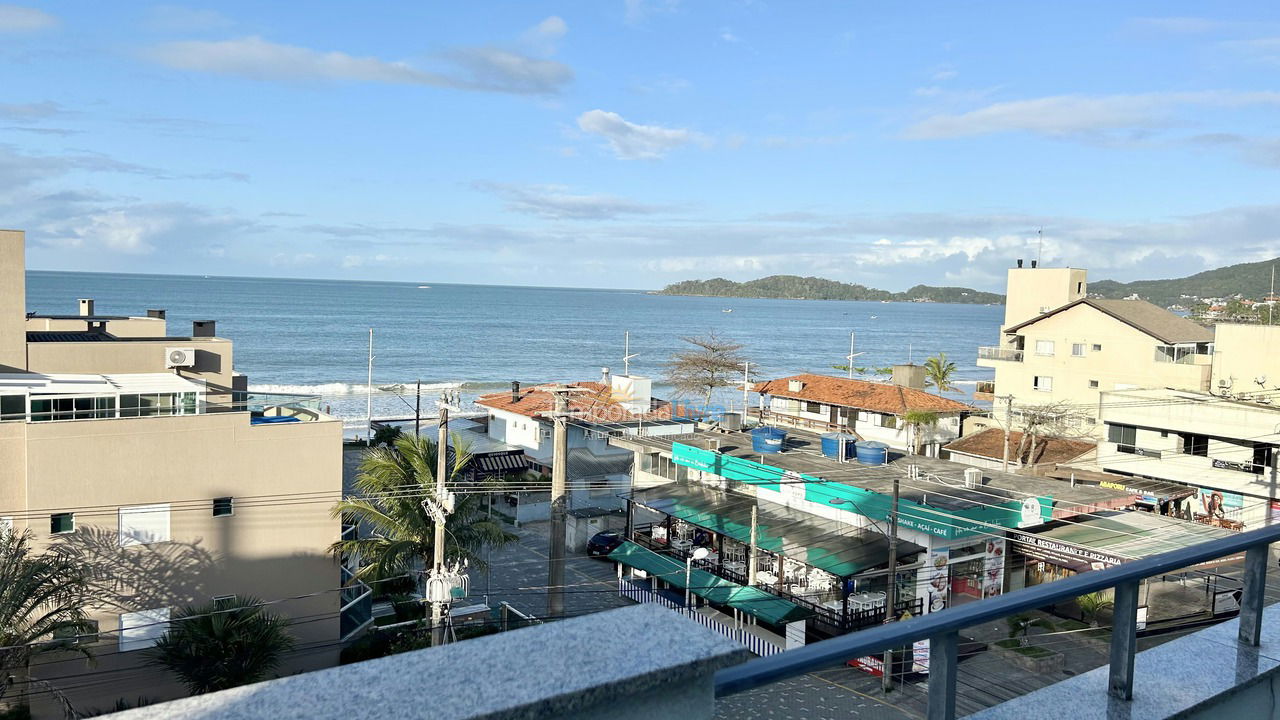 Apartment for vacation rental in Bombinhas (Praia de Bombas)