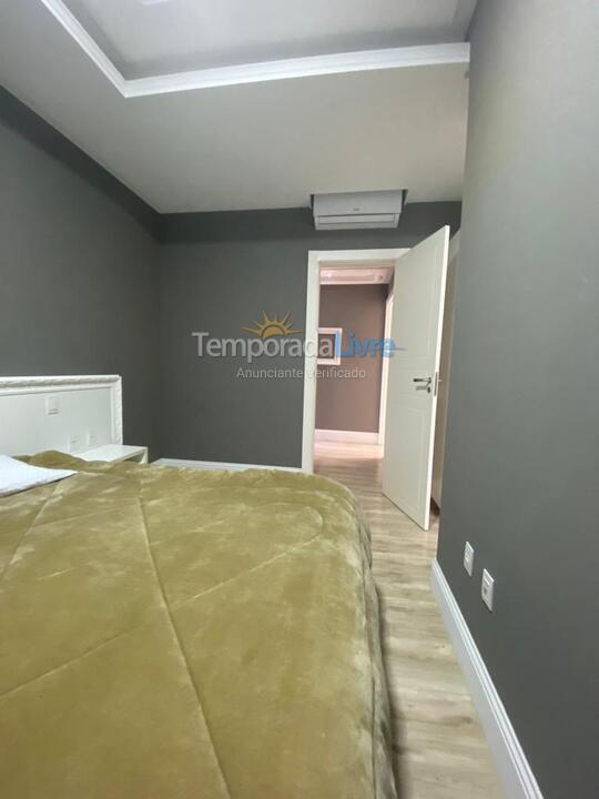 Apartamento para alquiler de vacaciones em Itapema (Meia Praia)