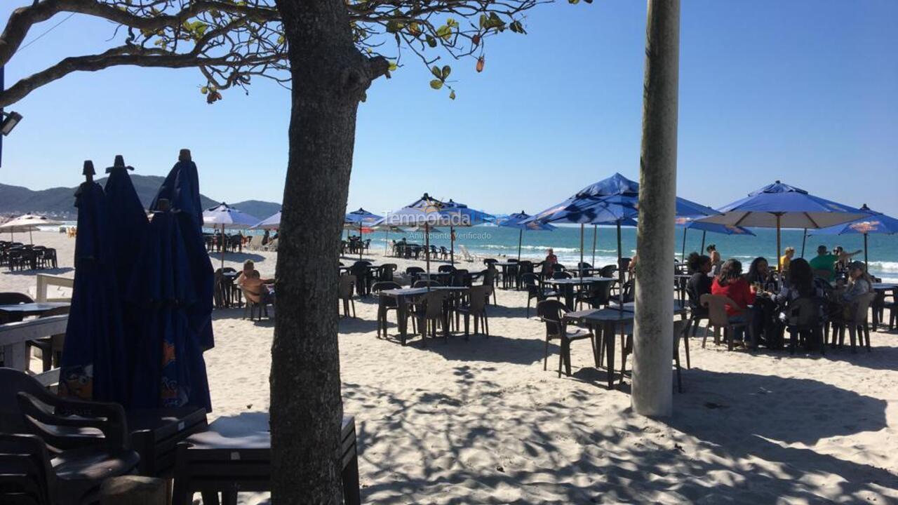 Apartamento para aluguel de temporada em Florianopolis (Praia dos Ingleses)