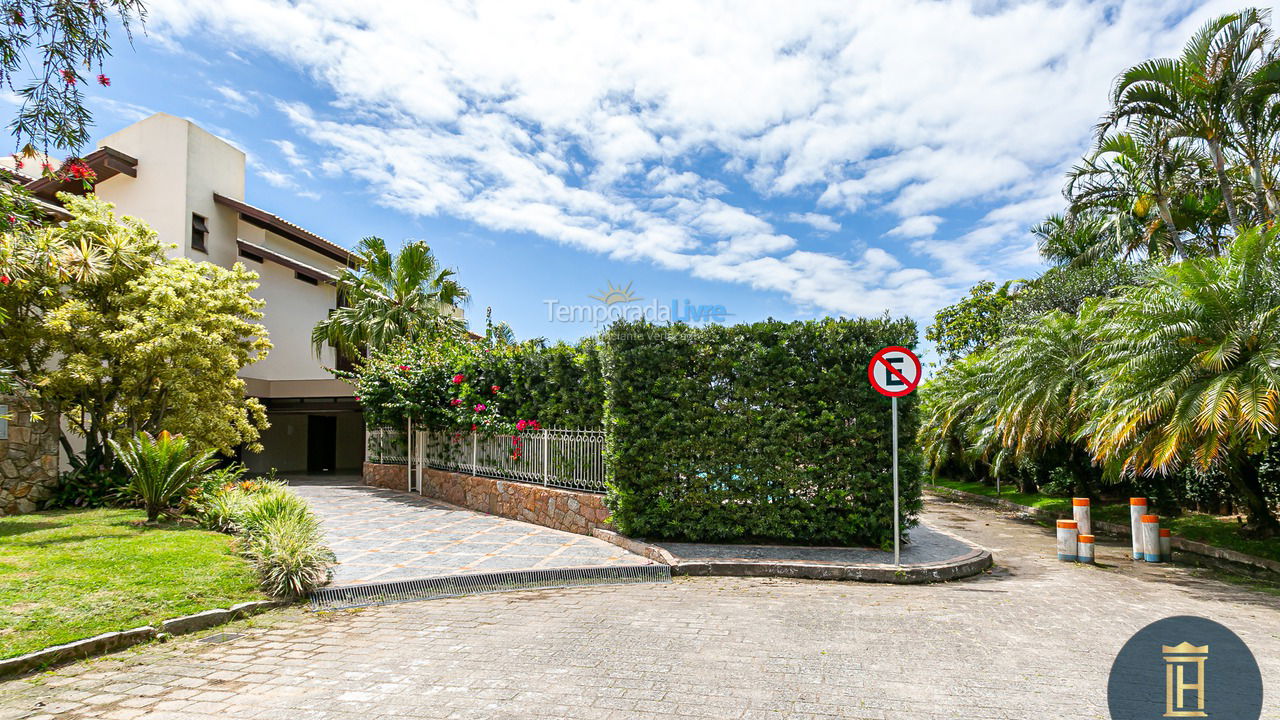 Casa para aluguel de temporada em Florianopolis (Jurerê Internacional)