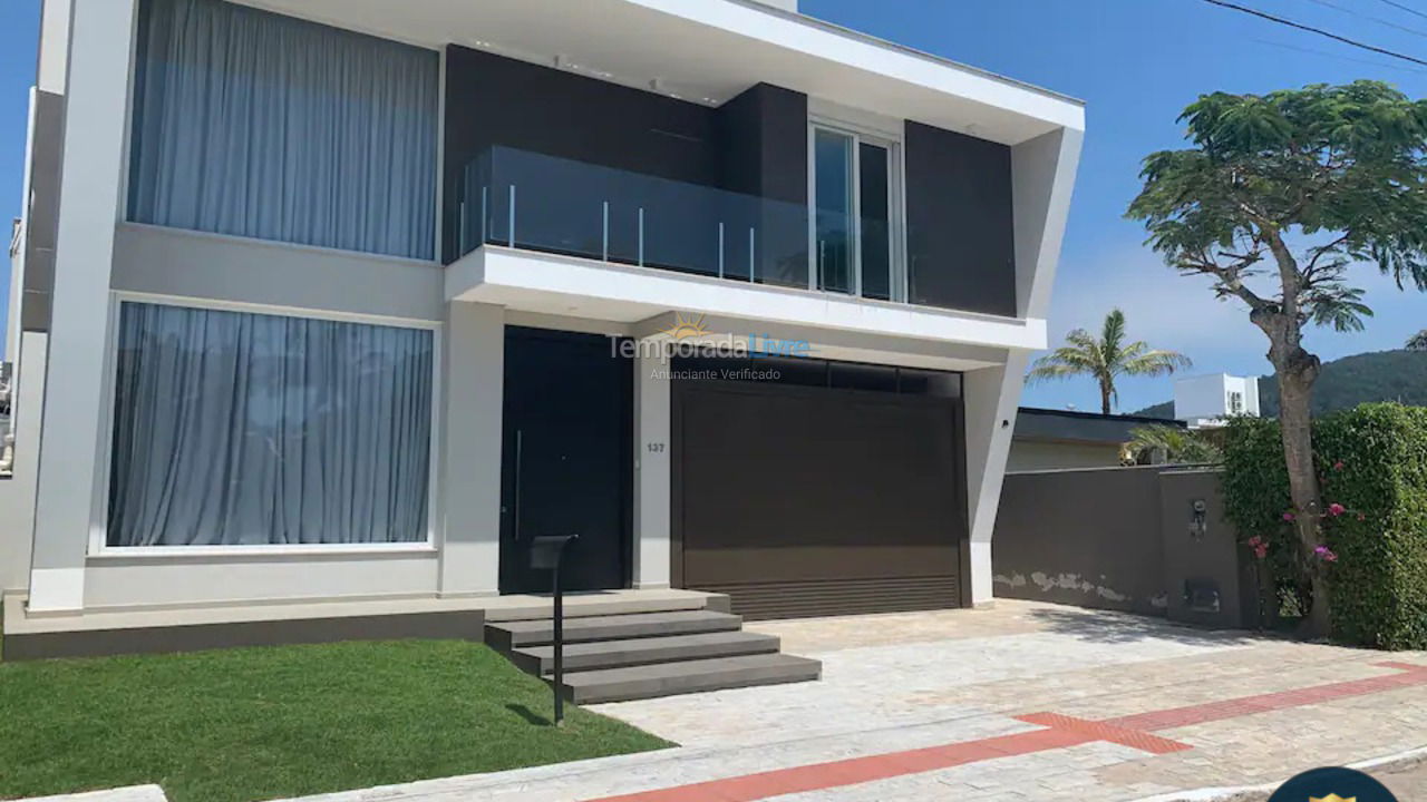 Casa para alquiler de vacaciones em Florianopolis (Jurerê Internacional)