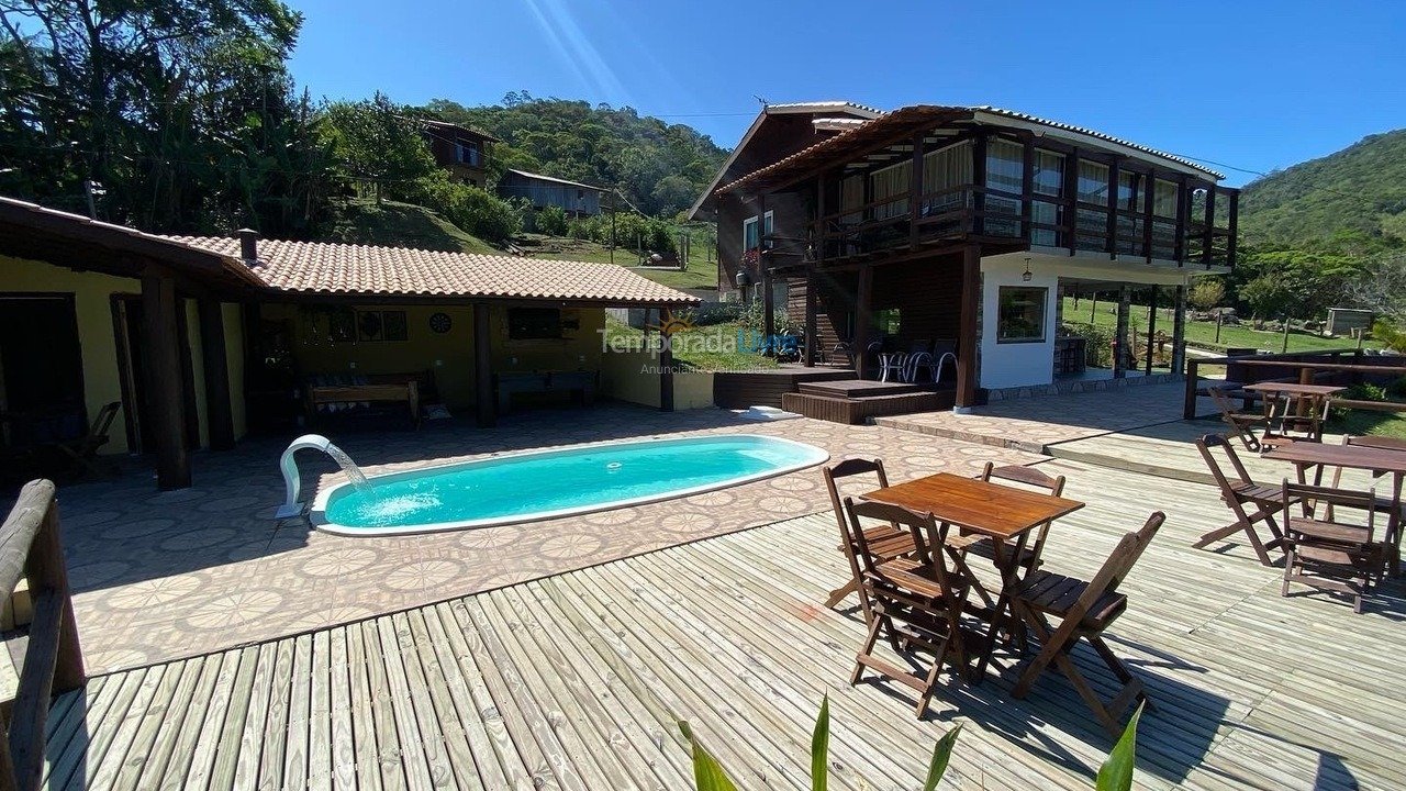 Chácara / sítio para aluguel de temporada em Florianópolis (Ribeirão da Ilha)