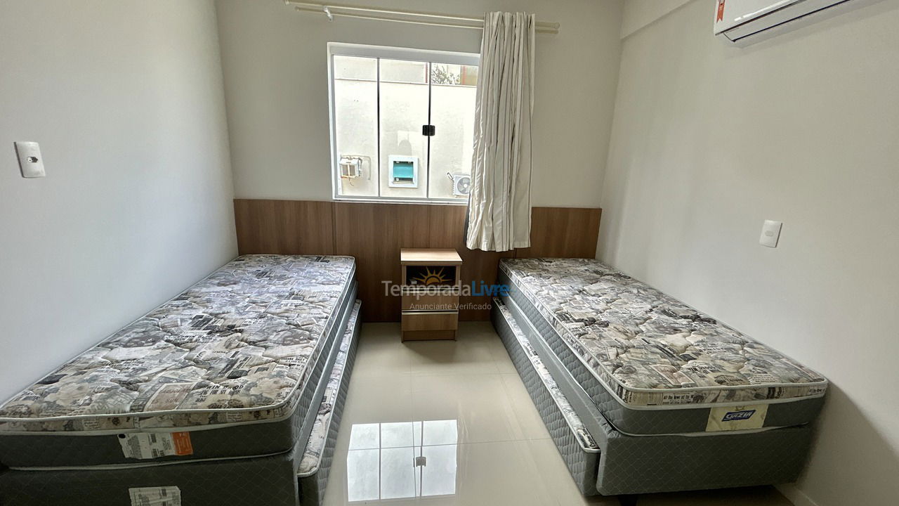 Apartamento para alquiler de vacaciones em Bombinhas (Praia de Bombas)