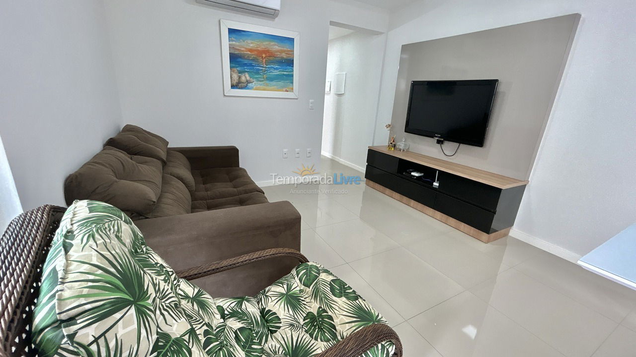 Apartment for vacation rental in Bombinhas (Praia de Bombas)