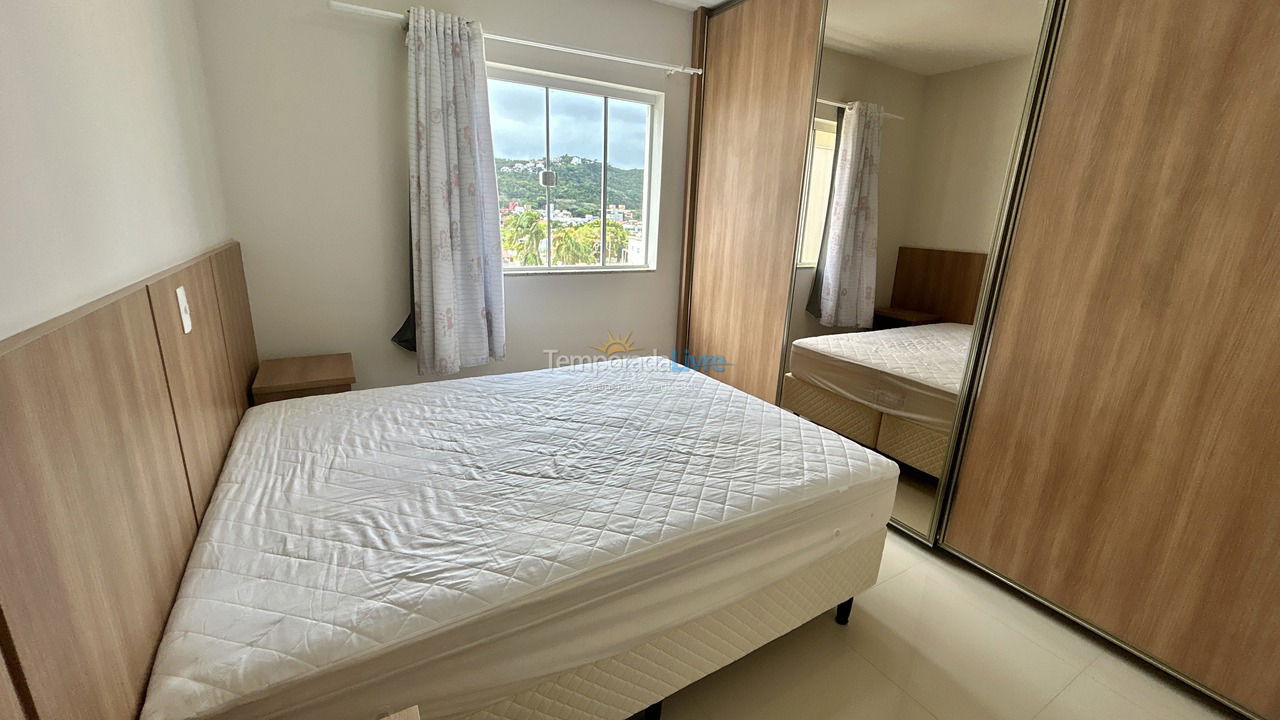 Apartamento para alquiler de vacaciones em Bombinhas (Praia de Bombas)