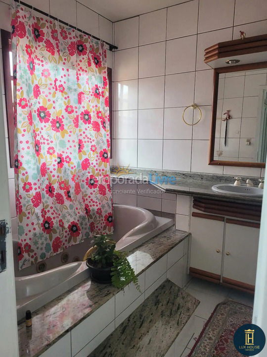House for vacation rental in Florianopolis (Jurerê Internacional)