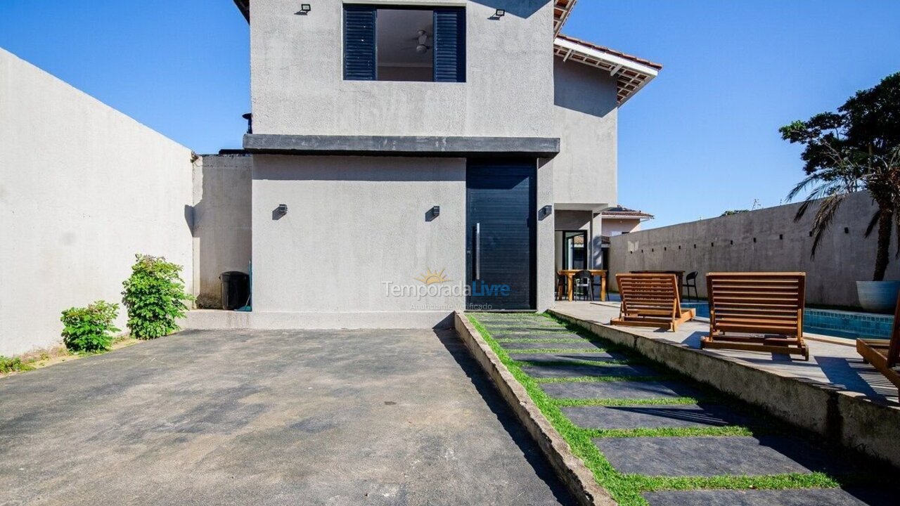 Casa para alquiler de vacaciones em Guarujá (Praia do Pernambuco)