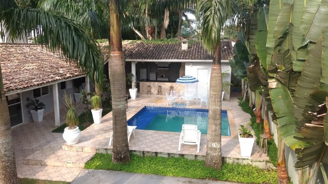 Casa para alquiler de vacaciones em Guarujá (Praia do Pernambuco)